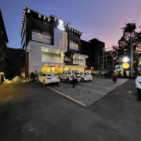 Hotel Novark Munnar Kallar Vattiyar Екстер'єр фото