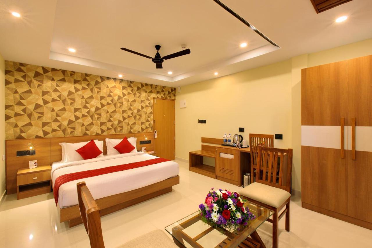 Hotel Novark Munnar Kallar Vattiyar Екстер'єр фото