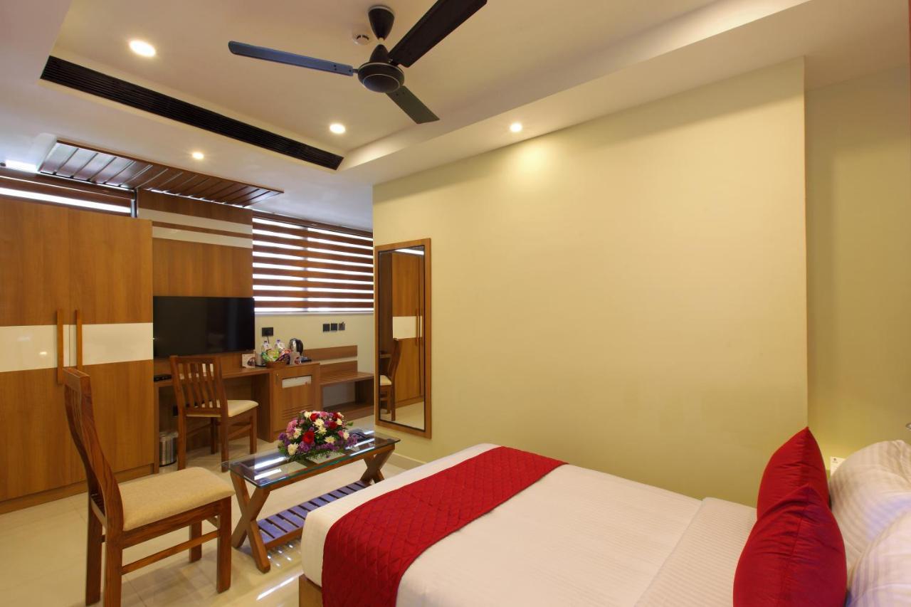 Hotel Novark Munnar Kallar Vattiyar Екстер'єр фото